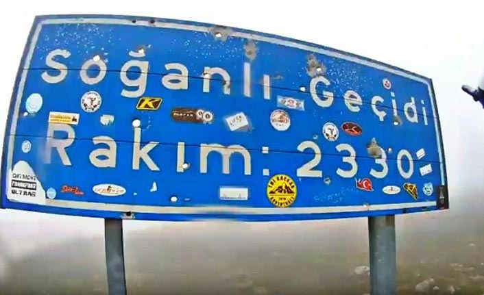 Soğanlı Geçidi tabelası, magandaların hedef tahtası oldu