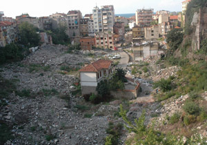 Trabzon'da devleti soyuyorlar