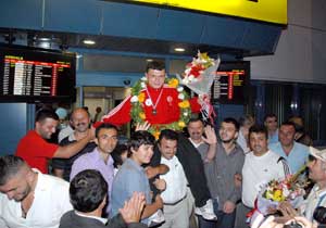 Ali Kara'ya coşkulu karşılama