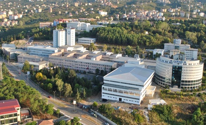 Trabzon Farabi Hastanesi kaderi ile başbaşa bırakıldı