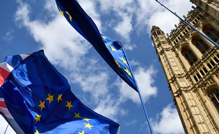 İngiliz parlamentosu erken seçim teklifini kabul etmedi