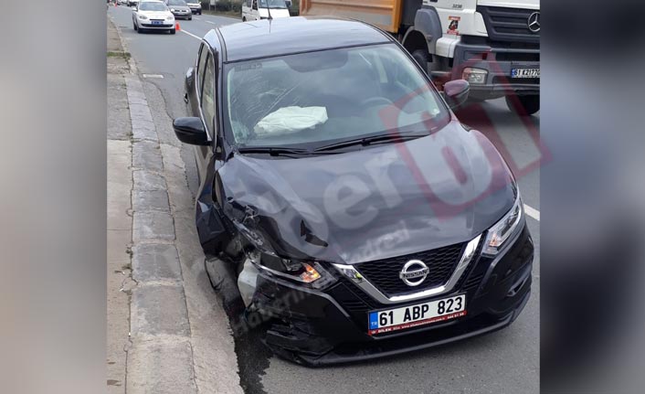 Trabzon’da kaza: lastiği koptu