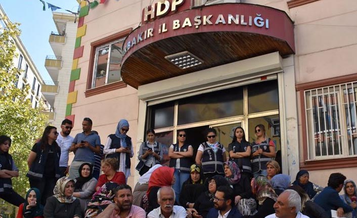 Diyarbakır annelerine destek