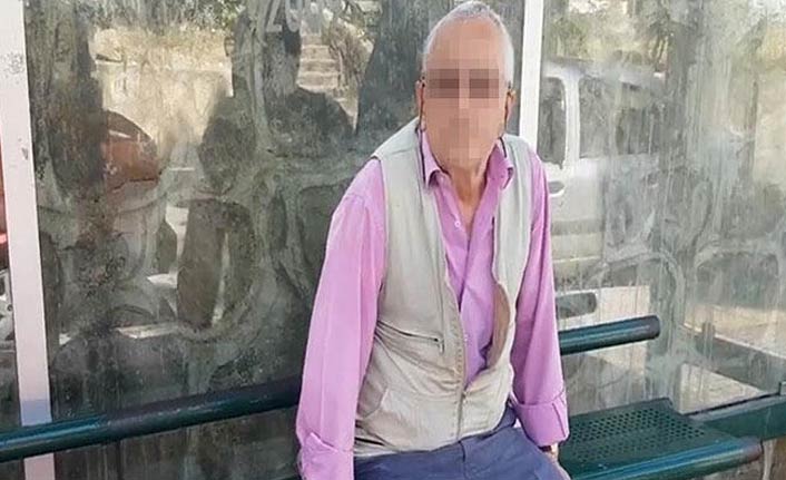 Durakta çocuklara cinsel tacizde bulunan yaşlı adama gözaltı