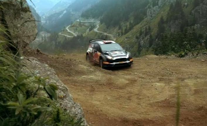 Trabzon- Bayburt sınırındaki en tehlikeli yolda nefes kesen anlar