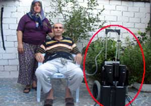 Bu adamın kalbi valizin içinde