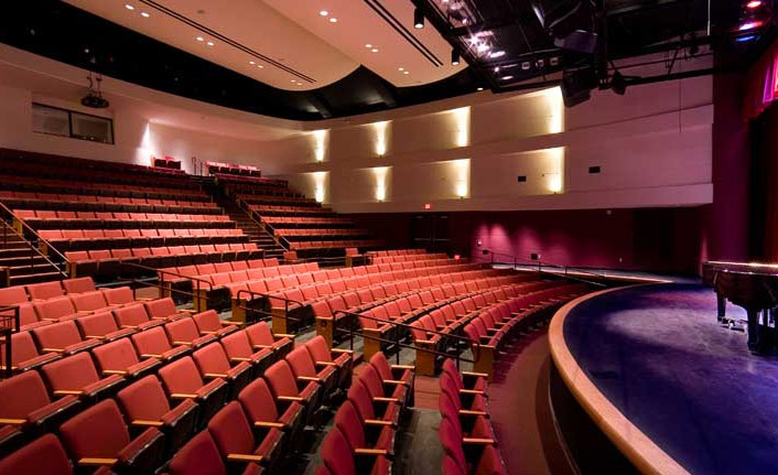 "Trabzon'a mutlaka  konservatuvar tiyatro bölümü açılmalı"