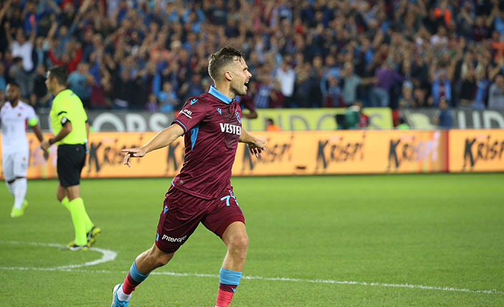 Golcülere taş çıkaran bek: Novak