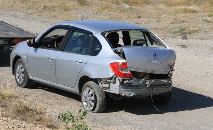 Trafik kazası 2 yaralı