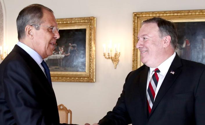 Lavrov ve Pompeo'dan özel görüşme