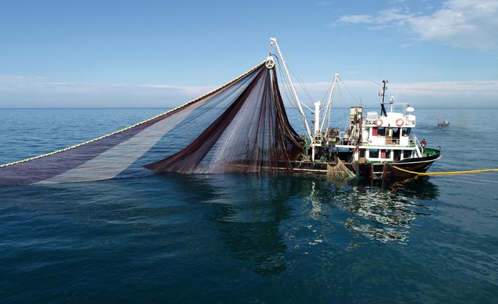 Trabzon'da balıkçılara denetim