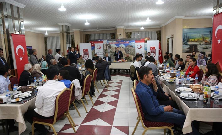 Bayburt Valisi Epcim'den Göçmenlere “Kucak Açtık” Mesajı