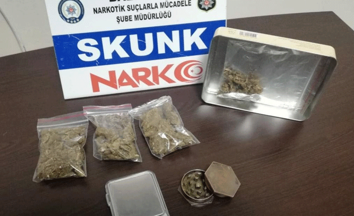 Uyuşturucu tacirlerine 3 operasyon