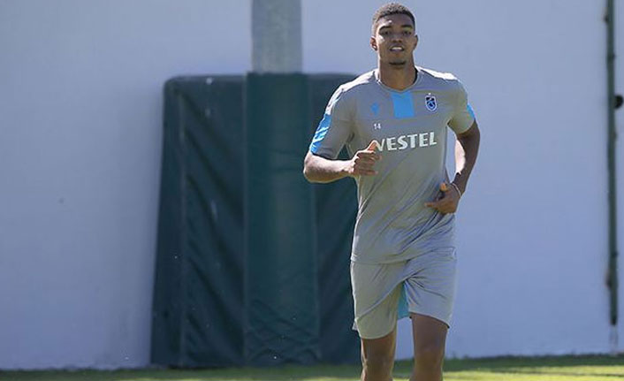 Trabzonspor’da Yusuf Sarı ve İvanildo Fernandes Düz Koşulara Başladı