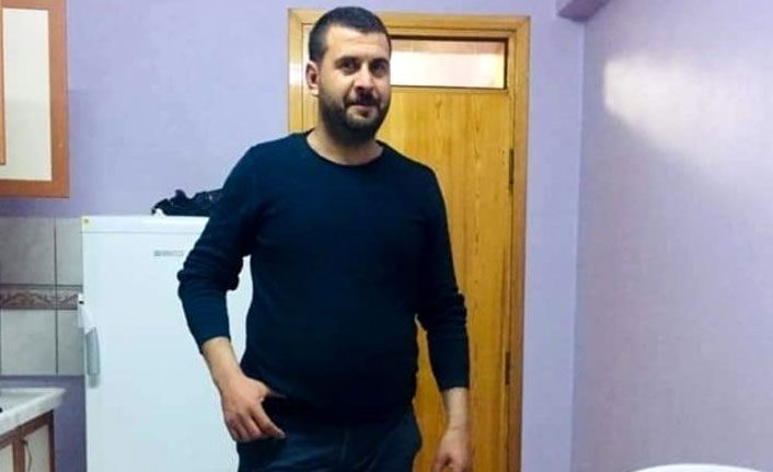 Kulak sıvısı patlayan genç adam hayatını kaybetti