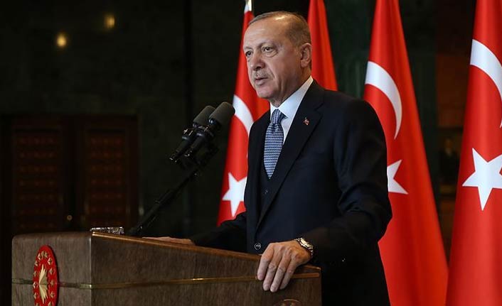 Cumhurbaşkanı Erdoğan: "Yüzde 50+1 için teklif getirilmesi muhalefetin işidir"