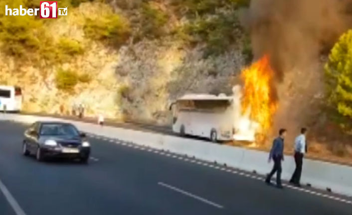 Muğla'da yolcu otobüsü yandı