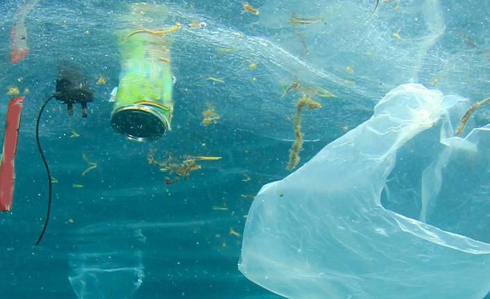 Trabzon'da denizdeki çöpler araştırılacak