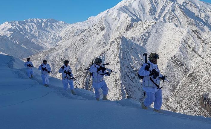 Güvenlik güçlerine 'yürüyüş güzergahı' desteği