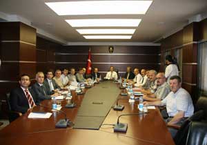 Kızılcık sorunları masaya yatırdı