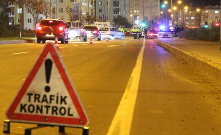 Bin 598 araç trafikten men edildi