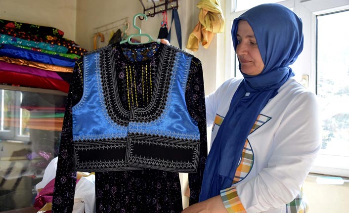 Asırlara meydan okuyan "Ağasar elbiseleri" yaşatılıyor