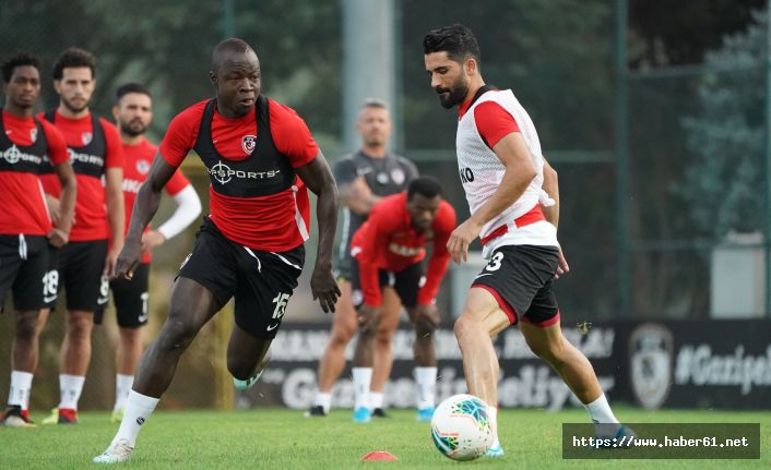 Trabzonspor'un rakibinde çalışmalar sürüyor