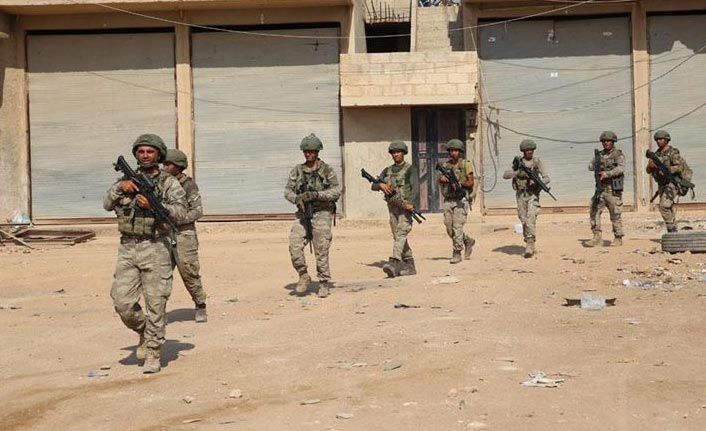 Mehmetçik adım adım terörü temizliyor