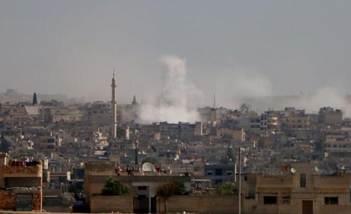 Esed rejimi İdlib'de pazar yerine saldırdı: 7 ölü