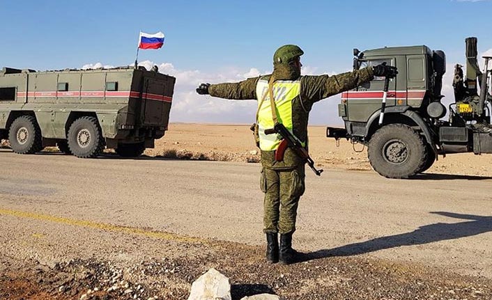 Rus takviye birlikleri Türkiye-Suriye sınırına ulaştı