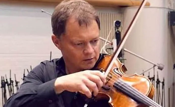 1.8 milyon liralık kemanı trende unuttu