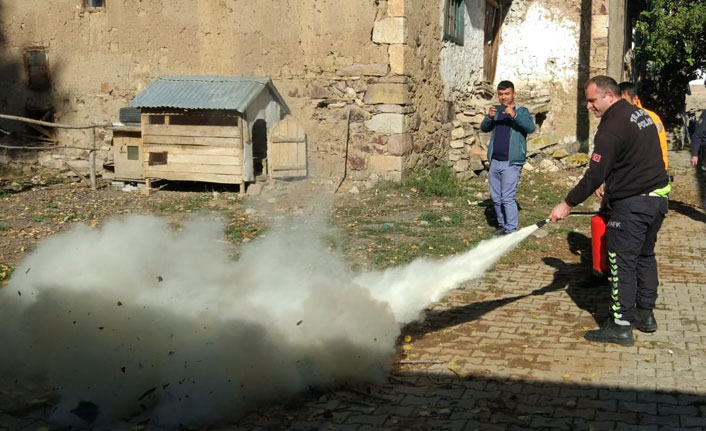 Emniyet personeline yangın eğitimi