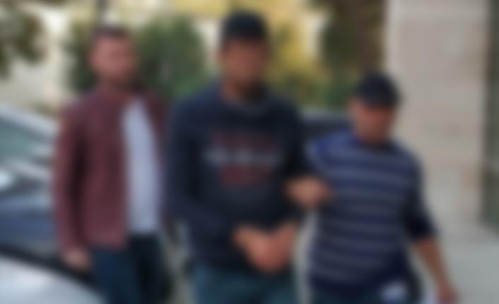 Aranan şahıs denizin ortasında yakalandı