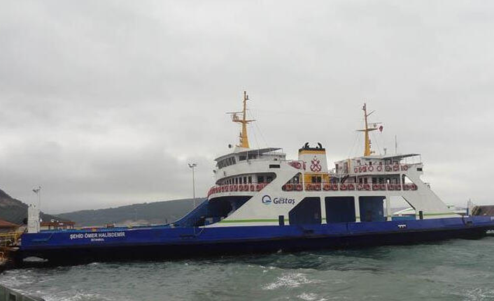 Gökçeada'ya feribot seferleri iptal edildi