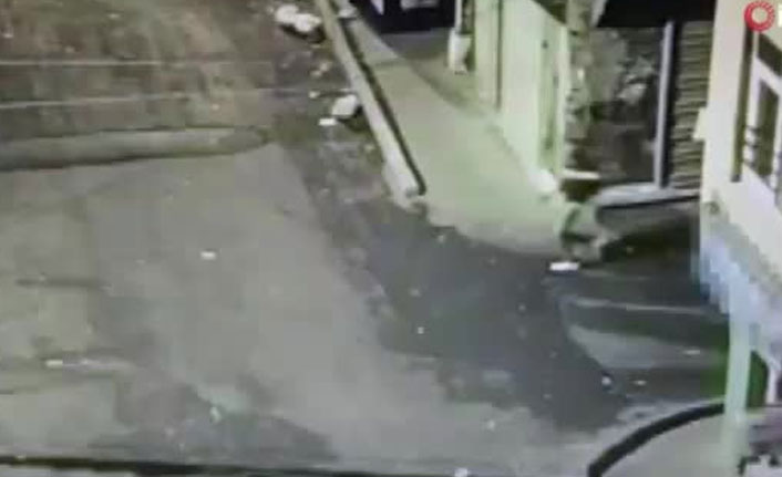 Yabancı uyruklu şahsa silahlı saldırı kamerada