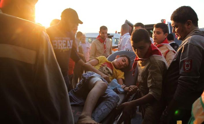 İsrail askerleri 38 Filistinliyi yaraladı