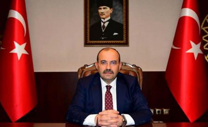 Vali Ustaoğlu'ndan 10 Kasım mesajı