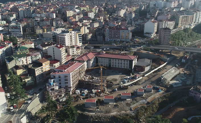 Trabzon'da o okul ve öğretmenevi tamamlanıyor