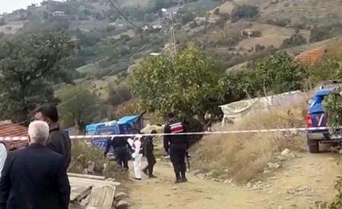 Aynı aileden 4 kişi silahla vurularak öldürülmüş halde bulundu