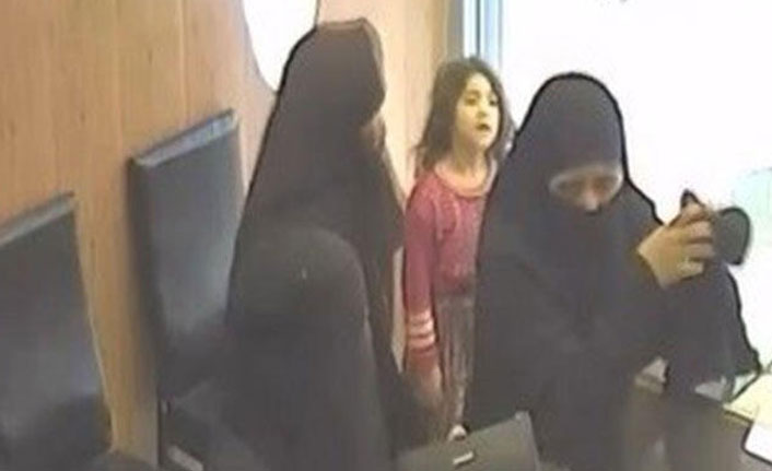 Peçeli altın hırsızları küçük çocuk sayesinde yakayı ele verdi