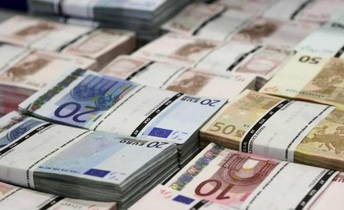 Dolar ve Euro Haftaya Nasıl Başladı? İşte İlk Açılış Fiyatları