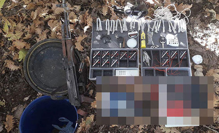 Teröristlere ait silah ve mühimmat ele geçirildi