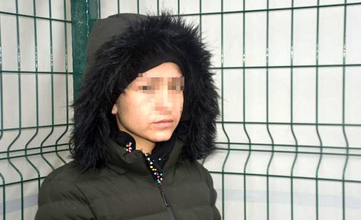 Ağzına Türk Lirası sokup denize attılar!