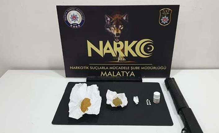 Narkotik'ten eş zamanlı operasyon: 5 kişi tutuklandı