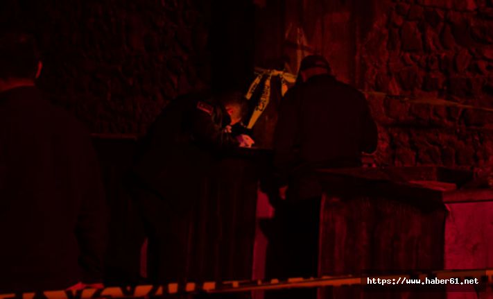 Çöp konteynırında yeni doğmuş bebek cesedi