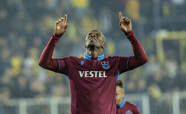 Nwakaeme yine yaptı!