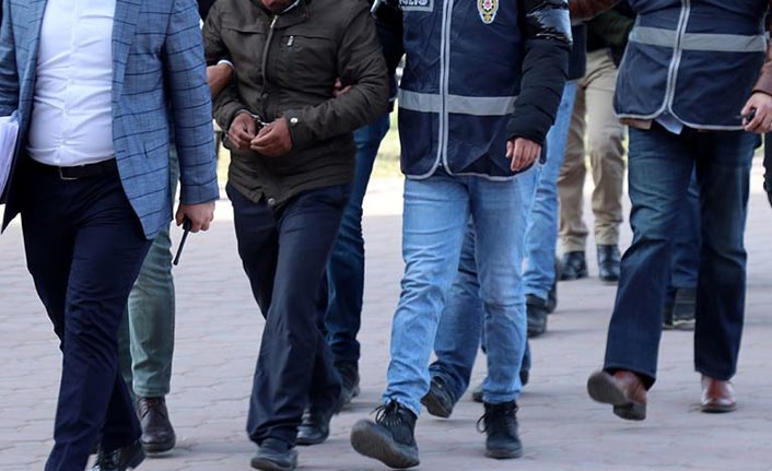 Kredi vaadiyle emeklileri dolandıran 85 zanlıya operasyon