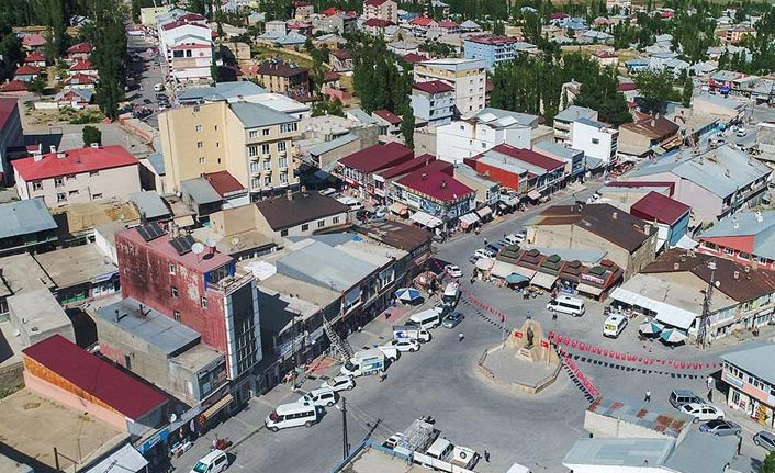 4 belediyeye görevlendirme