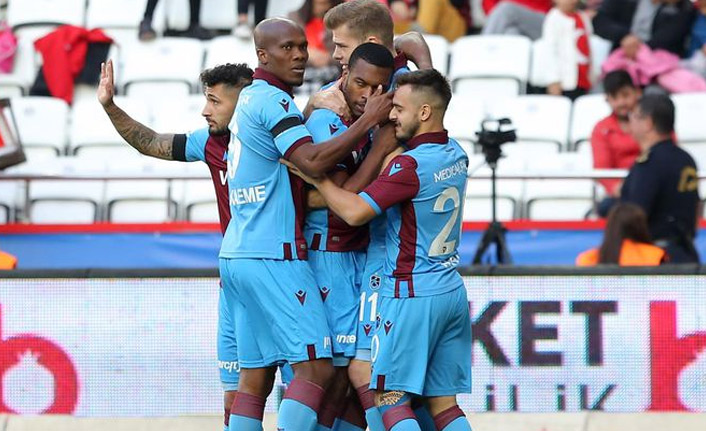 Sörloth ve Sturridge şov