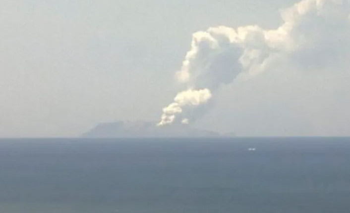 Whakaari Yanardağı patladı: Çok sayıda kişiden haber alınamıyor